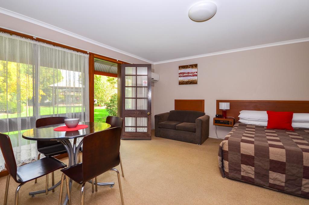River Country Inn (Adults Only) Moama Quarto foto