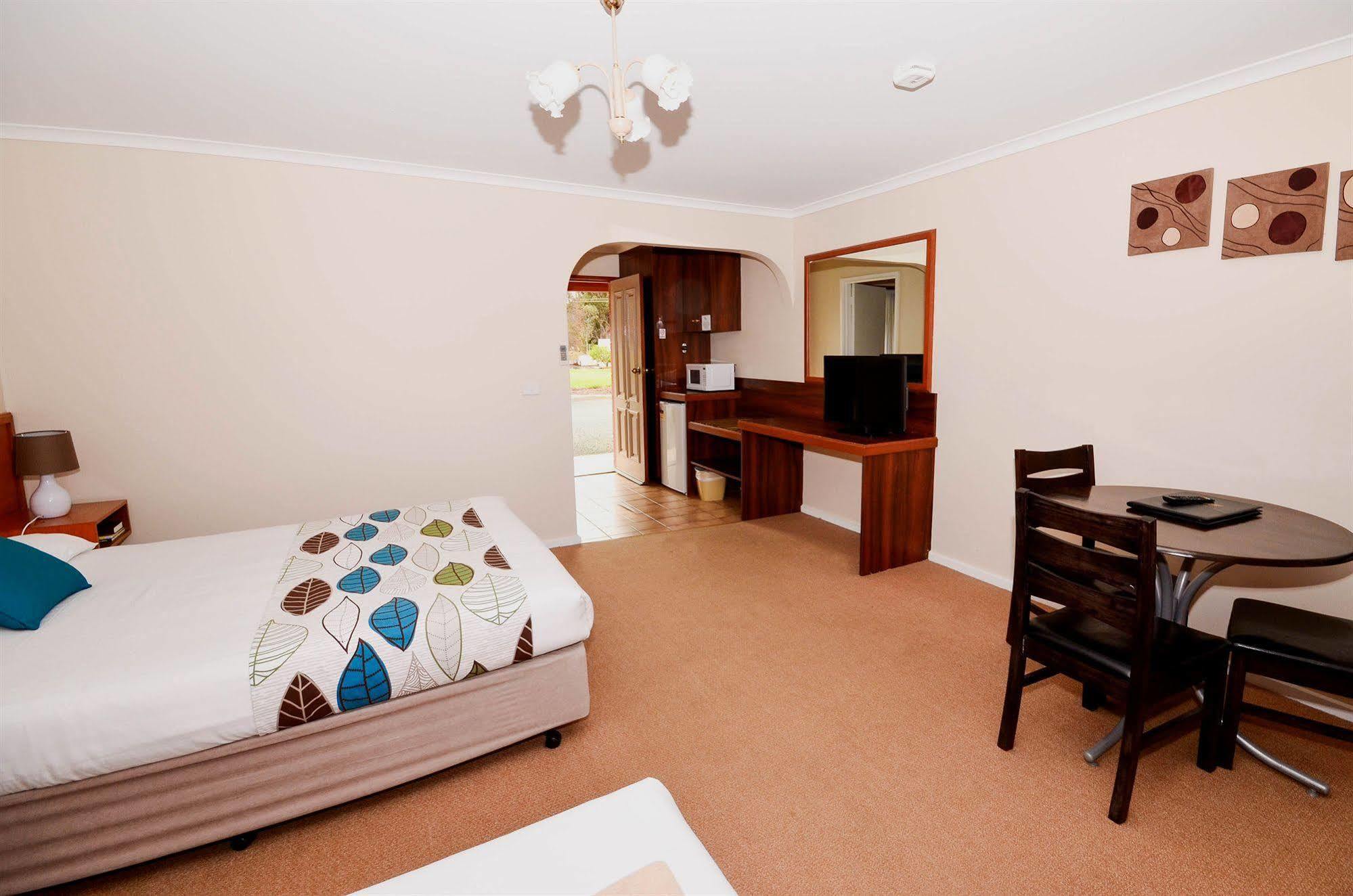 River Country Inn (Adults Only) Moama Exterior foto